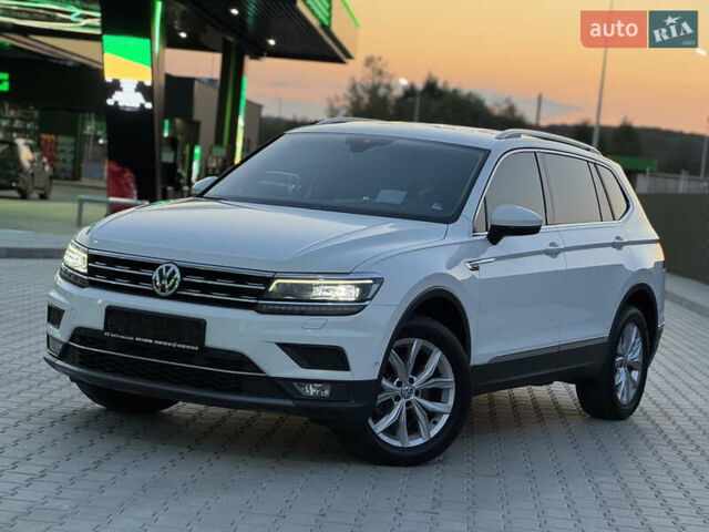 Білий Фольксваген Tiguan Allspace, об'ємом двигуна 2 л та пробігом 193 тис. км за 26499 $, фото 20 на Automoto.ua
