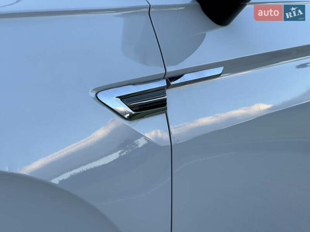 Білий Фольксваген Tiguan Allspace, об'ємом двигуна 2 л та пробігом 193 тис. км за 26499 $, фото 65 на Automoto.ua