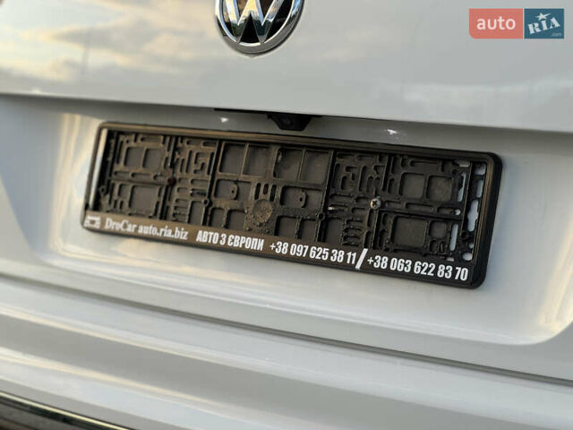 Білий Фольксваген Tiguan Allspace, об'ємом двигуна 2 л та пробігом 193 тис. км за 26499 $, фото 60 на Automoto.ua