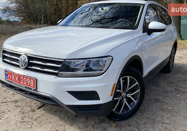 Белый Фольксваген Tiguan Allspace, объемом двигателя 2 л и пробегом 32 тыс. км за 18300 $, фото 13 на Automoto.ua