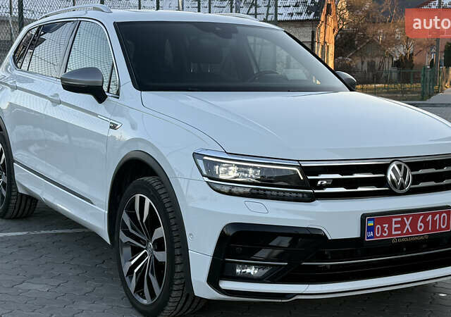 Белый Фольксваген Tiguan Allspace, объемом двигателя 2 л и пробегом 228 тыс. км за 29450 $, фото 5 на Automoto.ua