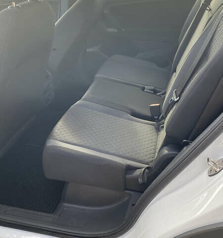 Белый Фольксваген Tiguan Allspace, объемом двигателя 2 л и пробегом 32 тыс. км за 18300 $, фото 27 на Automoto.ua