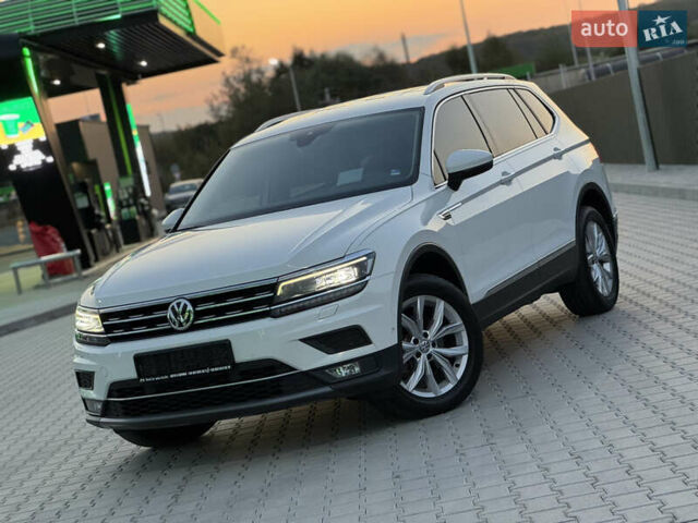 Білий Фольксваген Tiguan Allspace, об'ємом двигуна 2 л та пробігом 193 тис. км за 26499 $, фото 21 на Automoto.ua