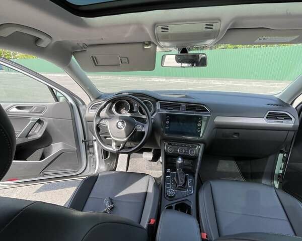 Белый Фольксваген Tiguan Allspace, объемом двигателя 0 л и пробегом 106 тыс. км за 24700 $, фото 28 на Automoto.ua