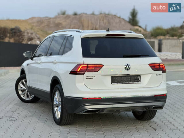 Білий Фольксваген Tiguan Allspace, об'ємом двигуна 2 л та пробігом 193 тис. км за 26499 $, фото 31 на Automoto.ua