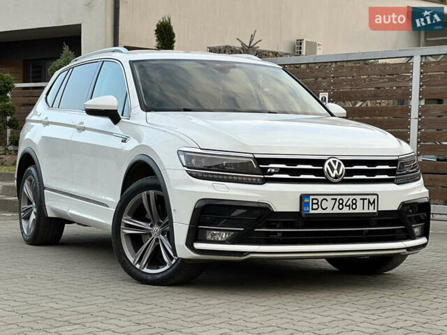 Белый Фольксваген Tiguan Allspace, объемом двигателя 2 л и пробегом 184 тыс. км за 31499 $, фото 24 на Automoto.ua