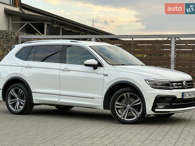Белый Фольксваген Tiguan Allspace, объемом двигателя 2 л и пробегом 184 тыс. км за 31499 $, фото 29 на Automoto.ua
