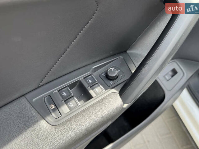 Белый Фольксваген Tiguan Allspace, объемом двигателя 2 л и пробегом 86 тыс. км за 23400 $, фото 8 на Automoto.ua