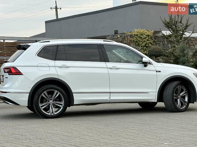 Белый Фольксваген Tiguan Allspace, объемом двигателя 2 л и пробегом 184 тыс. км за 31499 $, фото 30 на Automoto.ua