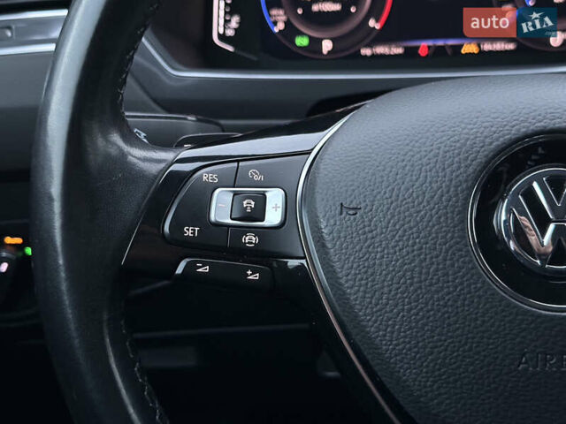 Белый Фольксваген Tiguan Allspace, объемом двигателя 2 л и пробегом 184 тыс. км за 31499 $, фото 62 на Automoto.ua