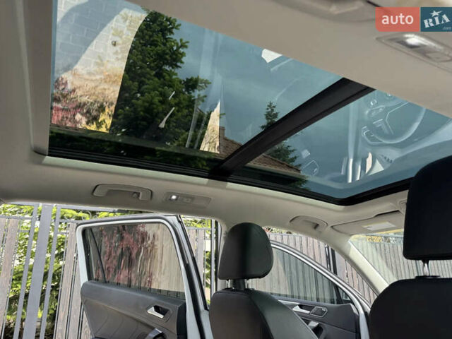 Белый Фольксваген Tiguan Allspace, объемом двигателя 2 л и пробегом 86 тыс. км за 23400 $, фото 17 на Automoto.ua