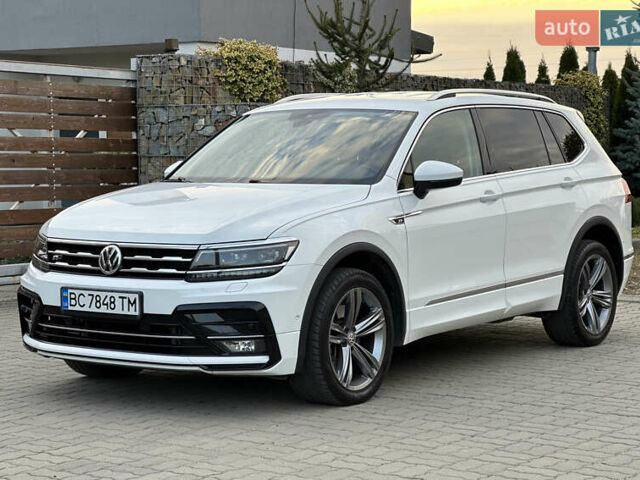 Белый Фольксваген Tiguan Allspace, объемом двигателя 2 л и пробегом 184 тыс. км за 31499 $, фото 19 на Automoto.ua
