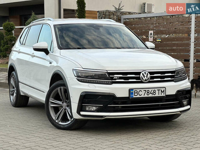 Белый Фольксваген Tiguan Allspace, объемом двигателя 2 л и пробегом 184 тыс. км за 31499 $, фото 33 на Automoto.ua