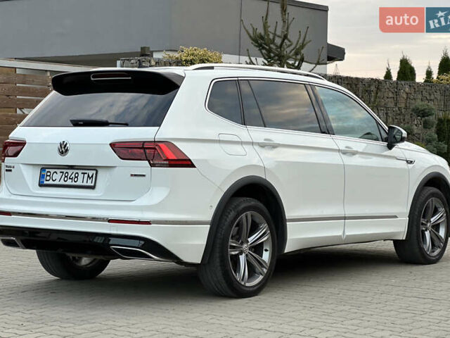 Белый Фольксваген Tiguan Allspace, объемом двигателя 2 л и пробегом 184 тыс. км за 31499 $, фото 39 на Automoto.ua