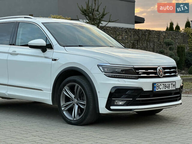 Белый Фольксваген Tiguan Allspace, объемом двигателя 2 л и пробегом 184 тыс. км за 31499 $, фото 46 на Automoto.ua