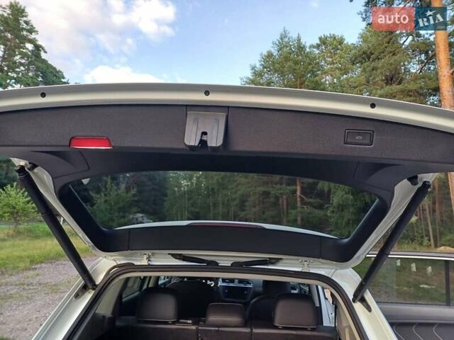Білий Фольксваген Tiguan Allspace, об'ємом двигуна 2 л та пробігом 20 тис. км за 32000 $, фото 16 на Automoto.ua