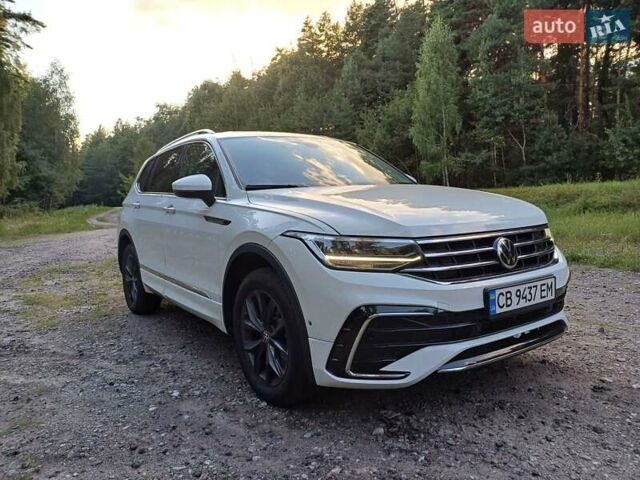Білий Фольксваген Tiguan Allspace, об'ємом двигуна 2 л та пробігом 20 тис. км за 32000 $, фото 7 на Automoto.ua