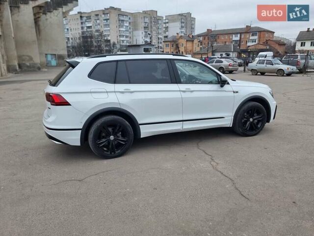 Белый Фольксваген Tiguan Allspace, объемом двигателя 2 л и пробегом 175 тыс. км за 33500 $, фото 19 на Automoto.ua