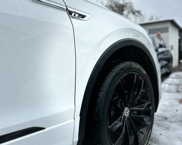 Білий Фольксваген Tiguan Allspace, об'ємом двигуна 2 л та пробігом 44 тис. км за 26500 $, фото 6 на Automoto.ua