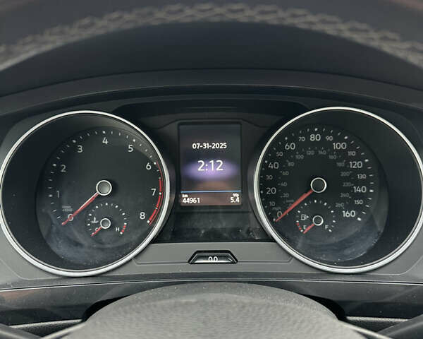 Білий Фольксваген Tiguan Allspace, об'ємом двигуна 2 л та пробігом 44 тис. км за 26500 $, фото 17 на Automoto.ua