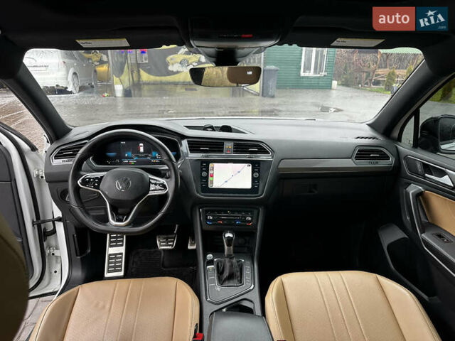 Белый Фольксваген Tiguan Allspace, объемом двигателя 2 л и пробегом 104 тыс. км за 26600 $, фото 37 на Automoto.ua