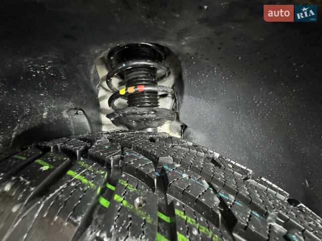 Белый Фольксваген Tiguan Allspace, объемом двигателя 2 л и пробегом 86 тыс. км за 24999 $, фото 115 на Automoto.ua