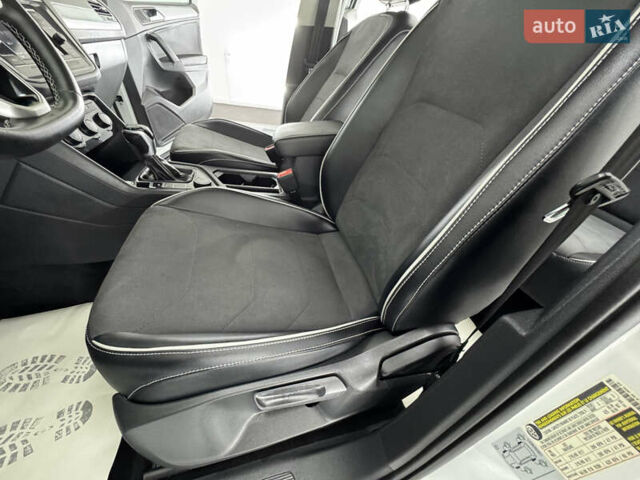 Белый Фольксваген Tiguan Allspace, объемом двигателя 2 л и пробегом 86 тыс. км за 24999 $, фото 43 на Automoto.ua