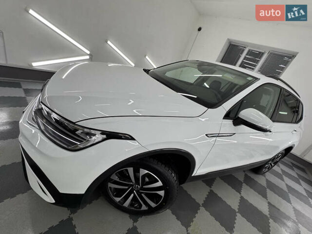 Белый Фольксваген Tiguan Allspace, объемом двигателя 2 л и пробегом 86 тыс. км за 24999 $, фото 12 на Automoto.ua