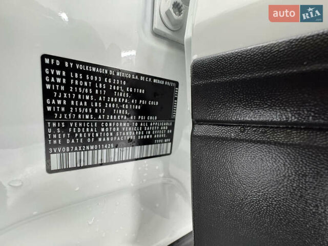 Белый Фольксваген Tiguan Allspace, объемом двигателя 2 л и пробегом 86 тыс. км за 25499 $, фото 78 на Automoto.ua