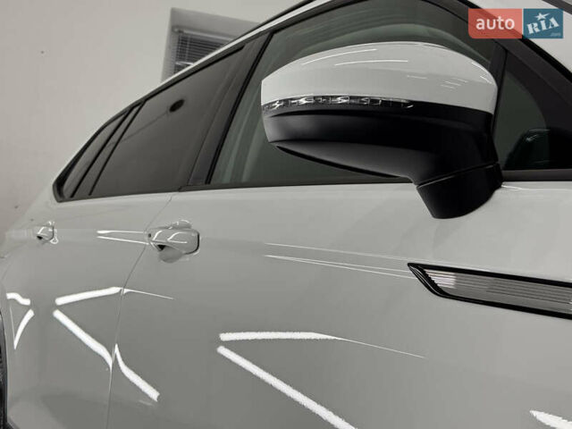 Белый Фольксваген Tiguan Allspace, объемом двигателя 2 л и пробегом 86 тыс. км за 24999 $, фото 93 на Automoto.ua