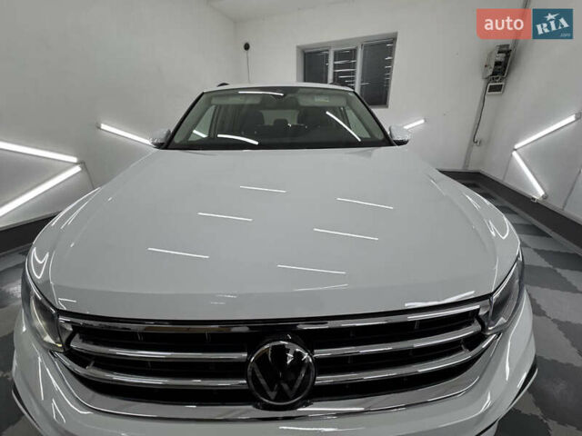 Белый Фольксваген Tiguan Allspace, объемом двигателя 2 л и пробегом 86 тыс. км за 24999 $, фото 91 на Automoto.ua