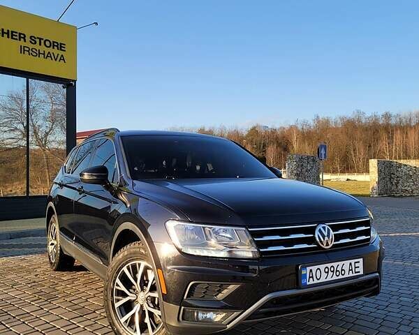 Черный Фольксваген Tiguan Allspace, объемом двигателя 2 л и пробегом 126 тыс. км за 21300 $, фото 1 на Automoto.ua