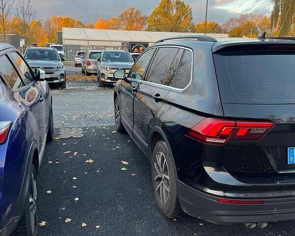Чорний Фольксваген Tiguan Allspace, об'ємом двигуна 0 л та пробігом 218 тис. км за 17500 $, фото 7 на Automoto.ua