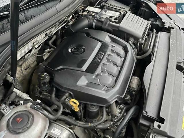 Чорний Фольксваген Tiguan Allspace, об'ємом двигуна 1.99 л та пробігом 142 тис. км за 20500 $, фото 14 на Automoto.ua