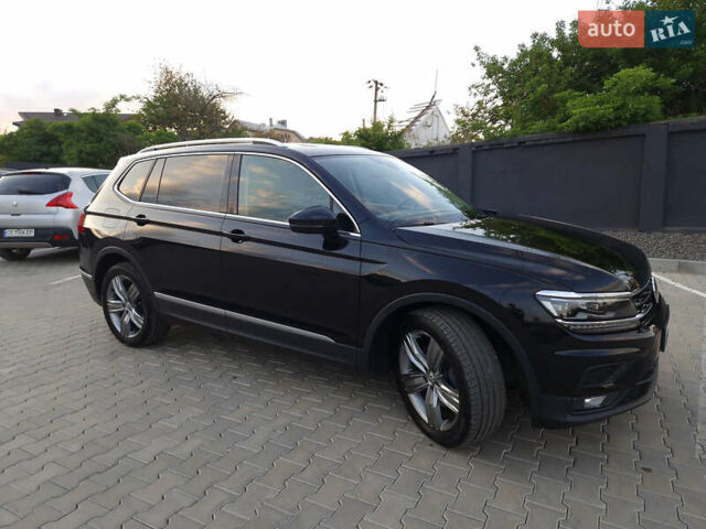 Черный Фольксваген Tiguan Allspace, объемом двигателя 1.98 л и пробегом 98 тыс. км за 23643 $, фото 9 на Automoto.ua