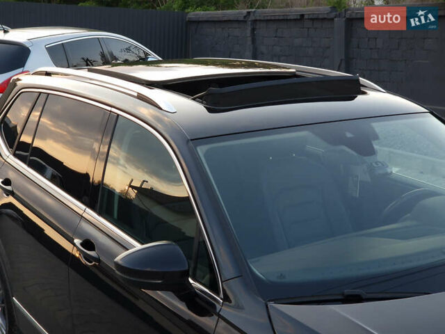Черный Фольксваген Tiguan Allspace, объемом двигателя 1.98 л и пробегом 98 тыс. км за 23643 $, фото 23 на Automoto.ua