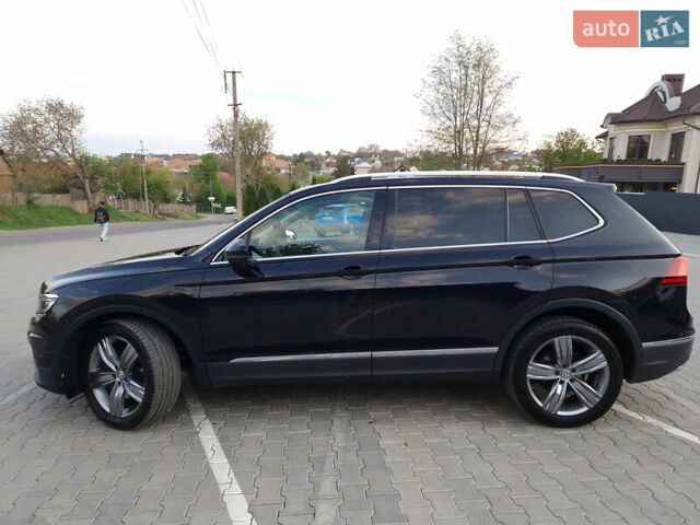 Черный Фольксваген Tiguan Allspace, объемом двигателя 1.98 л и пробегом 98 тыс. км за 23643 $, фото 15 на Automoto.ua