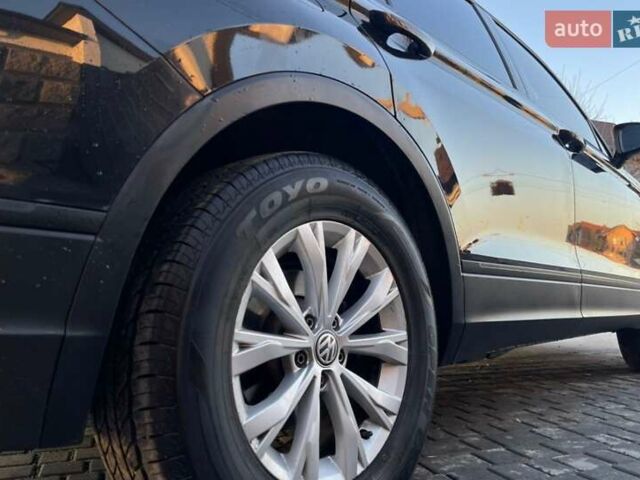 Чорний Фольксваген Tiguan Allspace, об'ємом двигуна 1.99 л та пробігом 142 тис. км за 20500 $, фото 7 на Automoto.ua