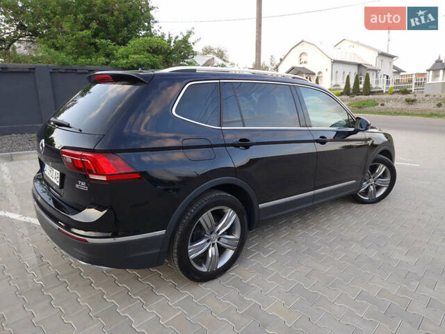 Черный Фольксваген Tiguan Allspace, объемом двигателя 1.98 л и пробегом 94 тыс. км за 22871 $, фото 17 на Automoto.ua