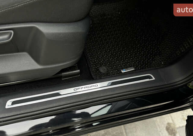 Черный Фольксваген Tiguan Allspace, объемом двигателя 2 л и пробегом 195 тыс. км за 26499 $, фото 56 на Automoto.ua