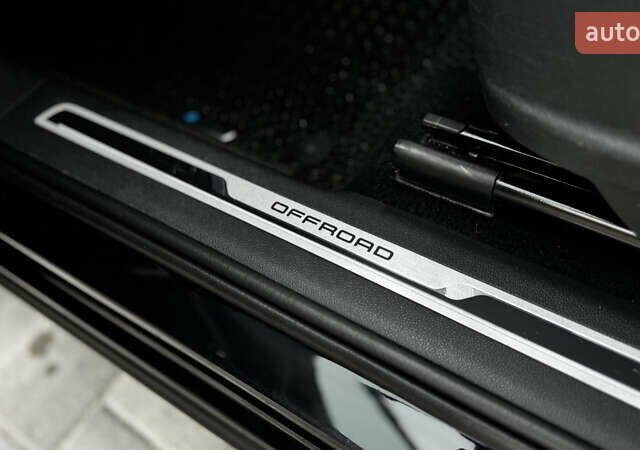 Чорний Фольксваген Tiguan Allspace, об'ємом двигуна 2 л та пробігом 195 тис. км за 26499 $, фото 27 на Automoto.ua