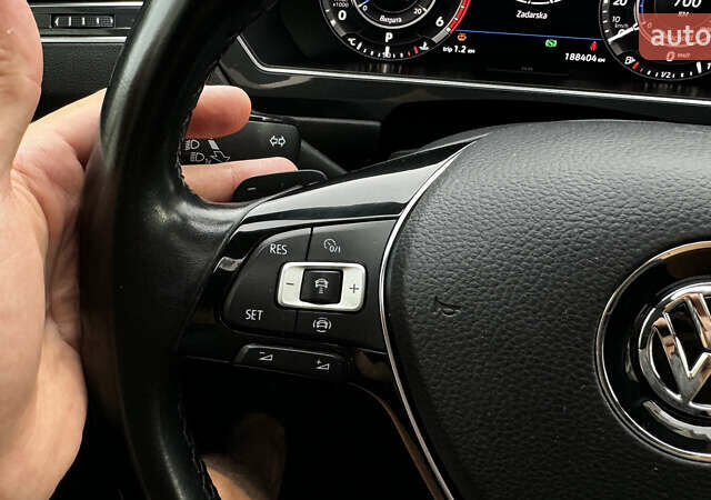 Чорний Фольксваген Tiguan Allspace, об'ємом двигуна 2 л та пробігом 195 тис. км за 26499 $, фото 37 на Automoto.ua