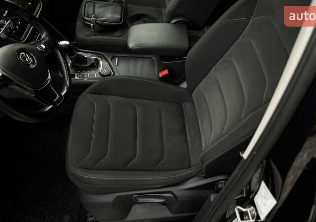 Чорний Фольксваген Tiguan Allspace, об'ємом двигуна 2 л та пробігом 195 тис. км за 26499 $, фото 33 на Automoto.ua