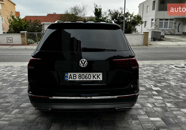 Черный Фольксваген Tiguan Allspace, объемом двигателя 2 л и пробегом 195 тыс. км за 26499 $, фото 6 на Automoto.ua