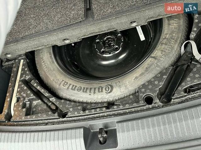 Черный Фольксваген Tiguan Allspace, объемом двигателя 1.98 л и пробегом 271 тыс. км за 16499 $, фото 3 на Automoto.ua