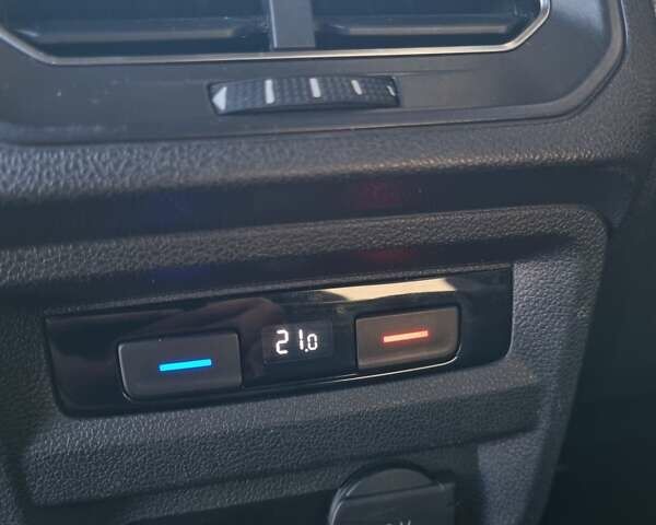 Чорний Фольксваген Tiguan Allspace, об'ємом двигуна 2 л та пробігом 158 тис. км за 29950 $, фото 17 на Automoto.ua