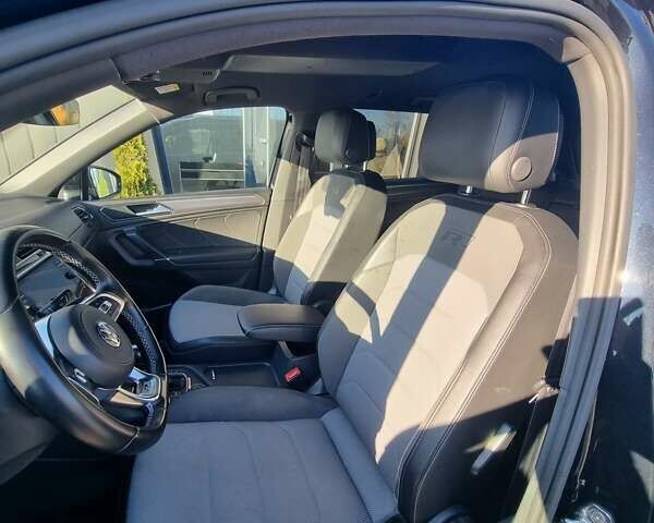 Чорний Фольксваген Tiguan Allspace, об'ємом двигуна 2 л та пробігом 158 тис. км за 29950 $, фото 9 на Automoto.ua