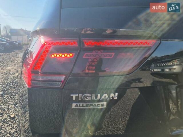 Чорний Фольксваген Tiguan Allspace, об'ємом двигуна 2 л та пробігом 158 тис. км за 29950 $, фото 7 на Automoto.ua