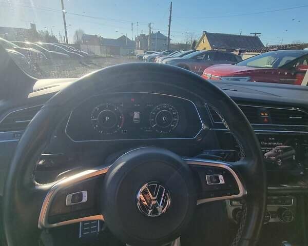 Чорний Фольксваген Tiguan Allspace, об'ємом двигуна 2 л та пробігом 158 тис. км за 29950 $, фото 11 на Automoto.ua