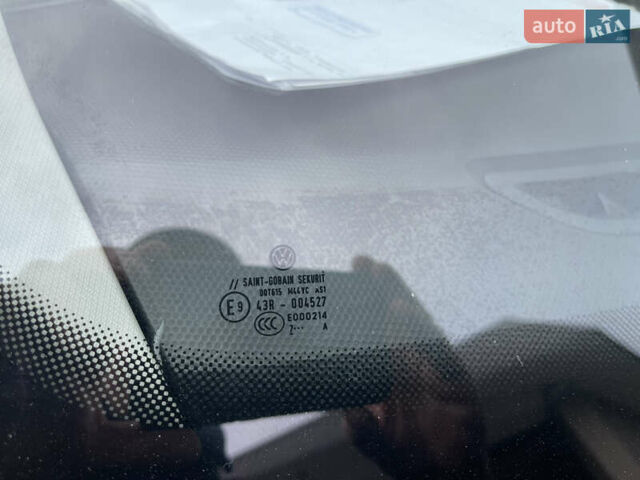 Чорний Фольксваген Tiguan Allspace, об'ємом двигуна 2 л та пробігом 144 тис. км за 16999 $, фото 20 на Automoto.ua